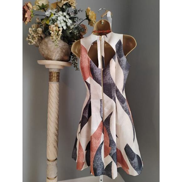 Career designer clothes women - Picture 9 of 11